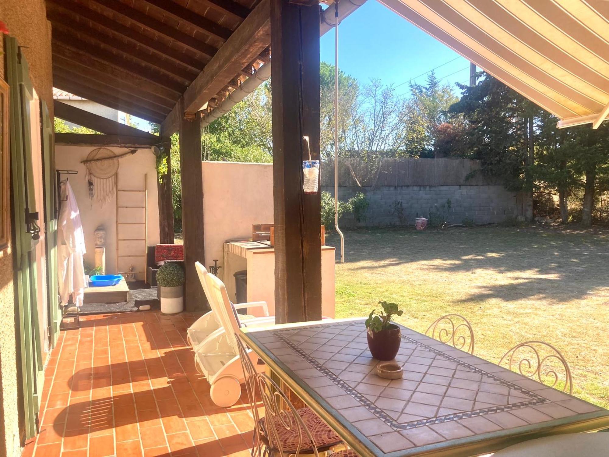 Villa 110m2, 7 pers, Jacuzzi , 3 chambres, terrain clos et arboré 2500m2 Trèbes Extérieur photo